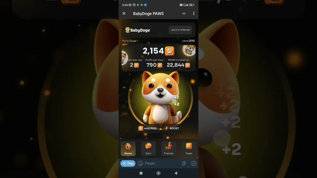 Captura de pantalla del nuevo juego BabyDoge PAWS en Telegram mostrando la interfaz de usuario y el proceso de recolección de PAWS.