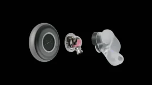 Auriculares Iyo One con tecnología de inteligencia artificial para eliminar ruidos y traducir en tiempo real