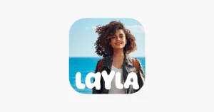 Asistente virtual de planificación de viajes Layla AI mostrando itinerarios personalizados en un smartphone.