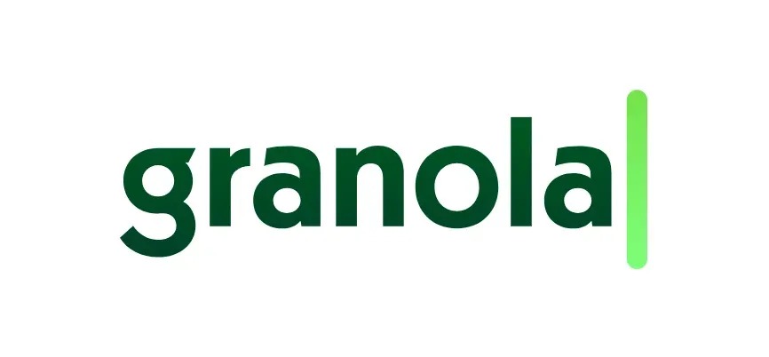 Granola AI - Herramienta de inteligencia artificial que transcribe y resume reuniones automáticamente, con chat con notas y organización por proyectos.