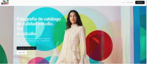 NotShot - Plataforma de IA para generar fotografía de producto sobre modelo en calidad de estudio 4K a partir de flat-lays