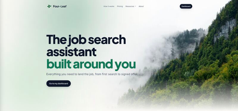 Four-Leaf - Plataforma de búsqueda de empleo con IA que ofrece siete asistentes para optimizar tu perfil, practicar entrevistas y negociar ofertas